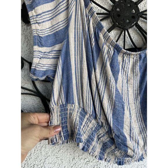 Torrid Linen Blend Smocked Shoulder Crop Top - Size 3X - Blue/Cream - Picture 5 of 9